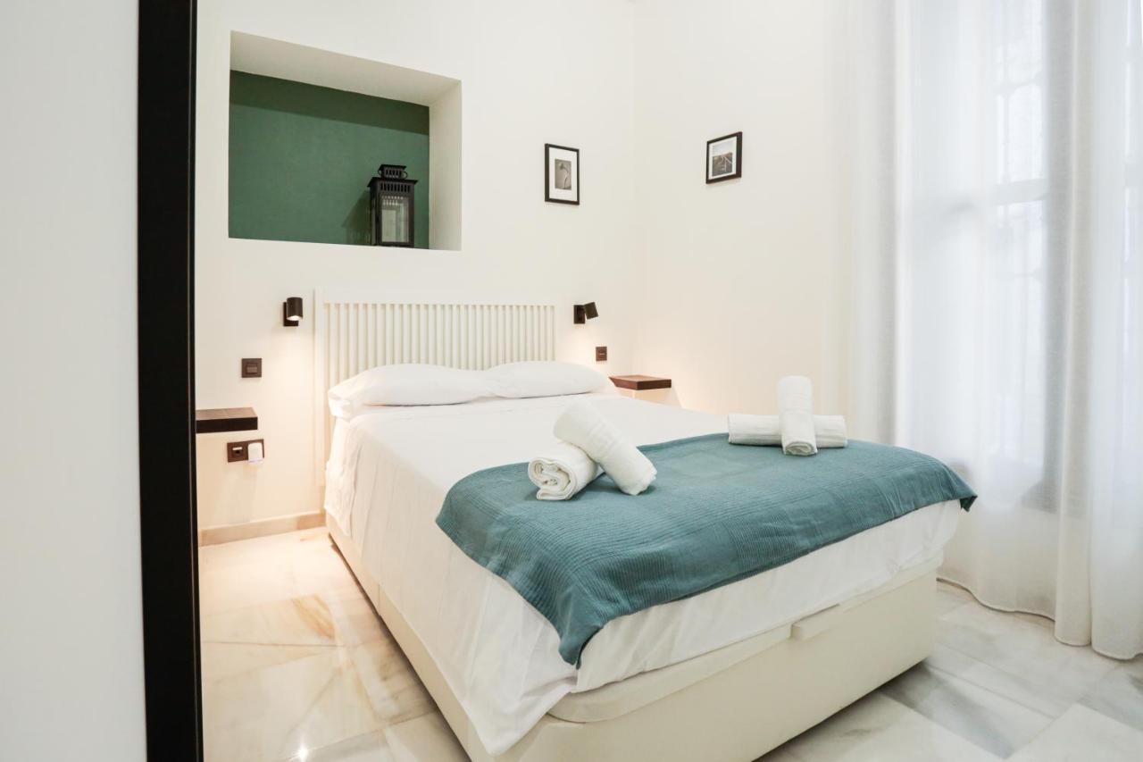 Monkeys Apartments Cervantes Seville Exterior photo