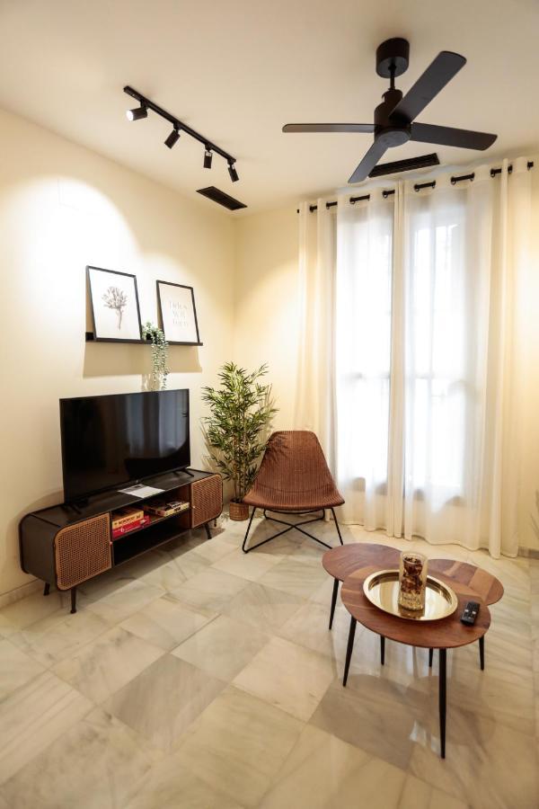 Monkeys Apartments Cervantes Seville Exterior photo