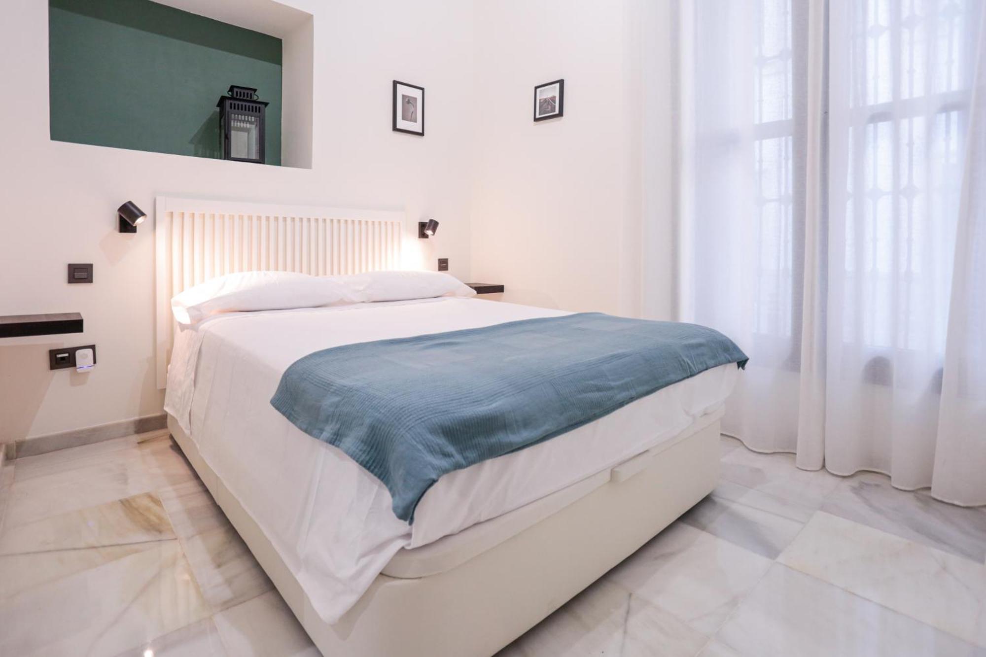 Monkeys Apartments Cervantes Seville Exterior photo